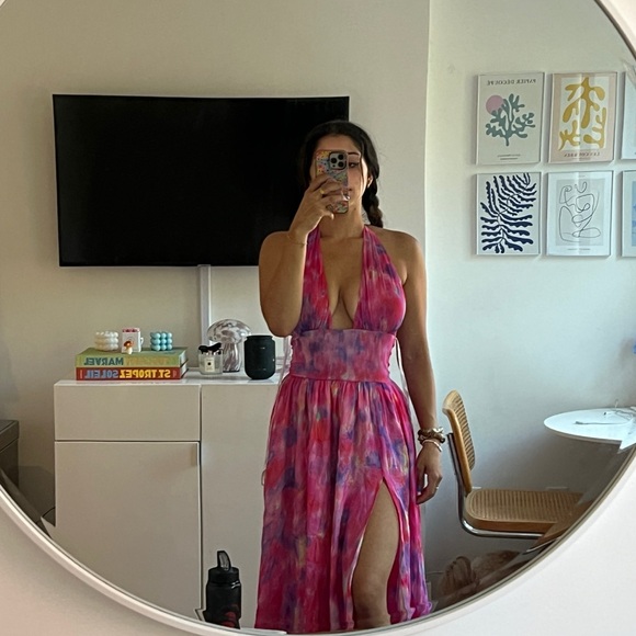 RETROFETE Chiffon Silk Halter Gown, Multicolor - Picture 2 of 3